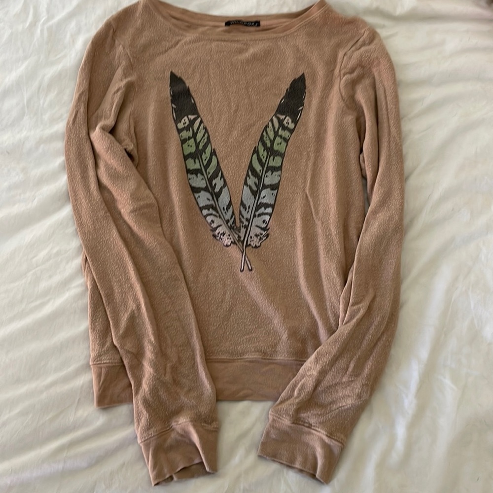Wildfox feather shirt 🪶
